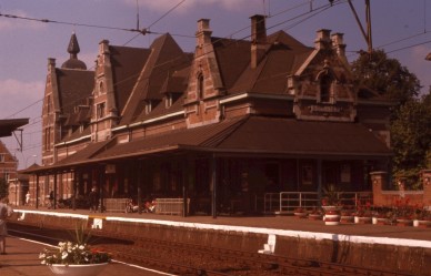 SOIGNIES  DIA 77-283.jpg
